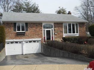 2721 Carley Ct, Bellmore, NY 11710