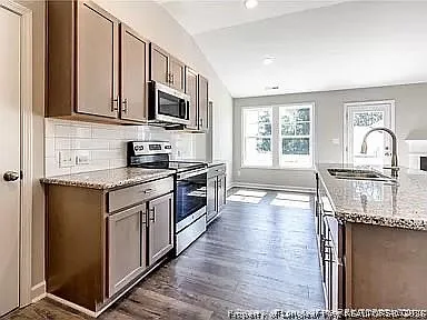 21 Cardinal Dr — Photo 13