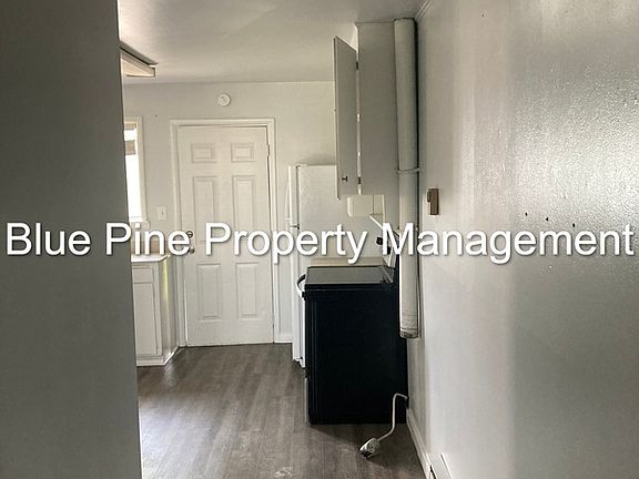 2nd image of 3354 E Iona Rd