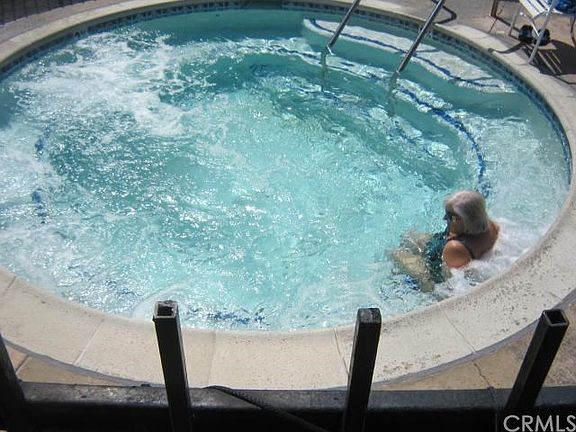 5th image of 13404 La Jolla Cir Unit D