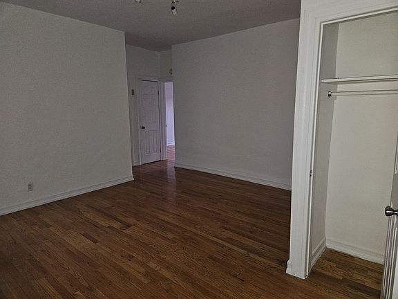 4th image of 2540 Ocean Ave APT B6