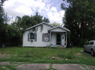 2411 McIlhenny St, Houston, TX 77004
