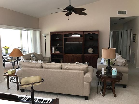 5th image of 5800 Glencove Dr APT 207