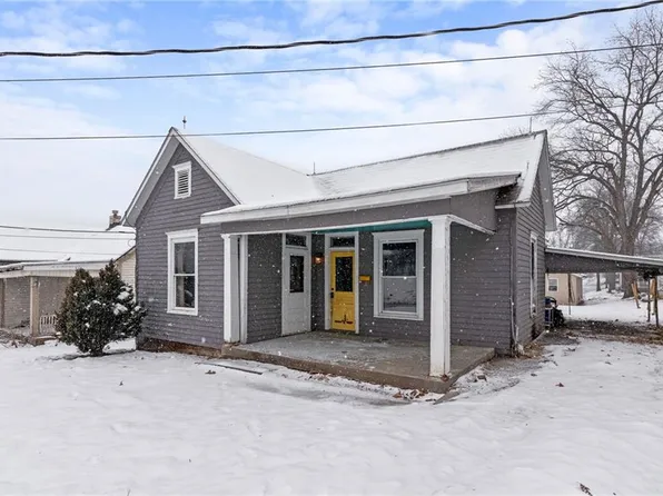 516 W Benton St, Carrollton, MO 64633