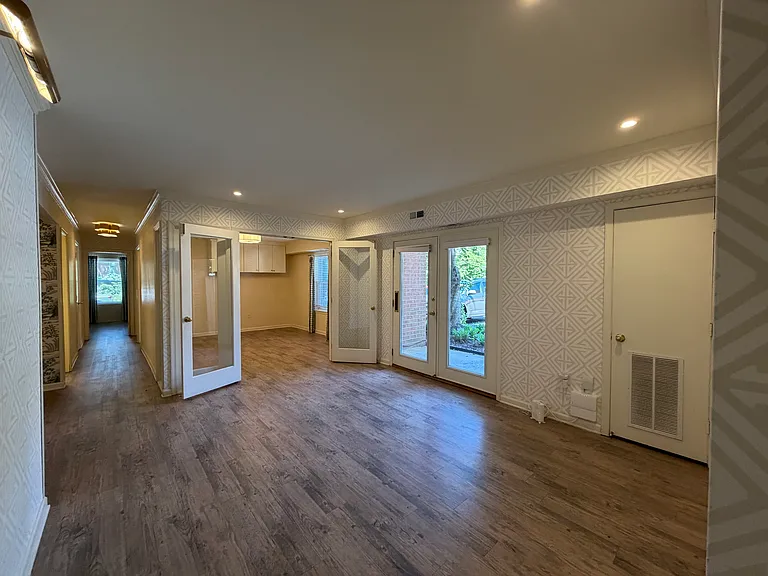 Forestbrook Apartments — Photo 33