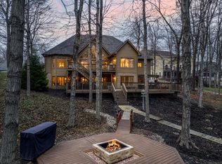 12255 Ridgeside Rd, Indianapolis, IN 46256
