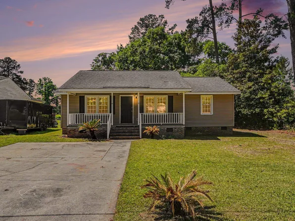 1305 Barker St., Conway, SC 29526