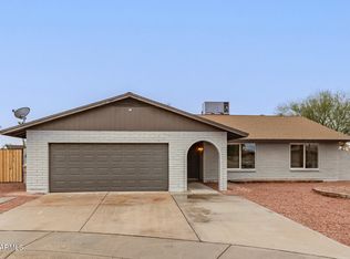 5561 W Greenbriar Dr, Glendale, AZ 85308