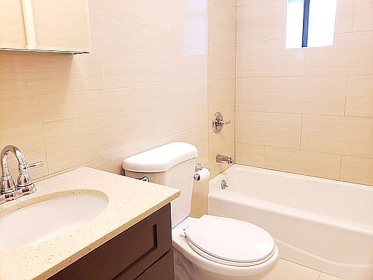 4th image of 248 W 105th St #4NM