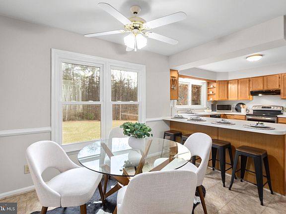 4th image of 12705 W Lake Cir