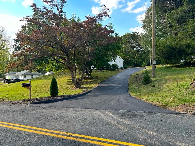 108 Rock Spring Church Rd — Photo 12