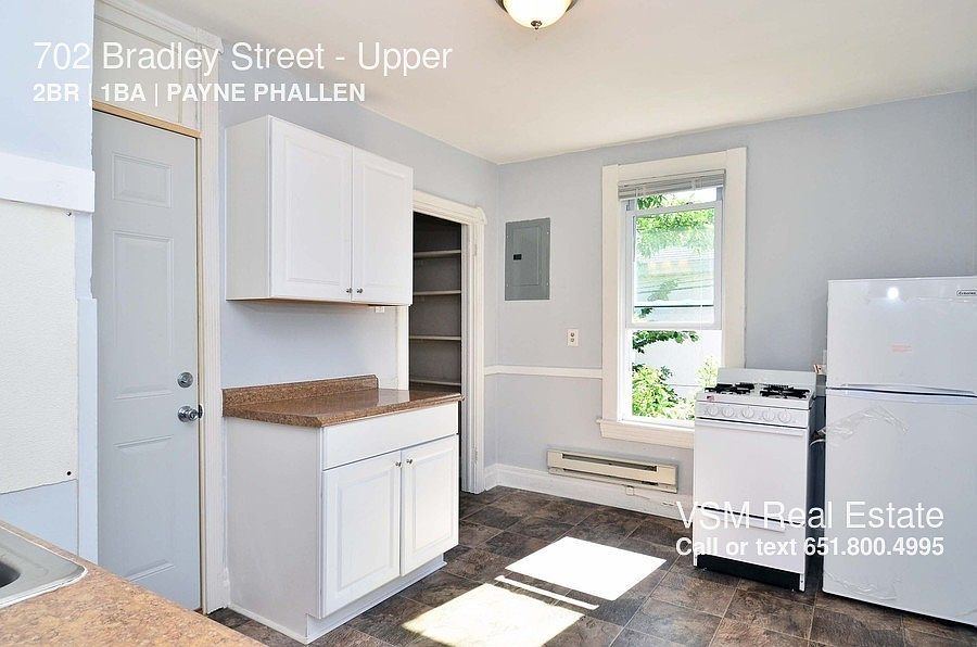 1st image of 702 Bradley St