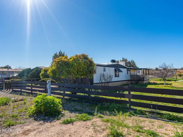 20805 E Sierra Dr, Mayer, AZ 86333