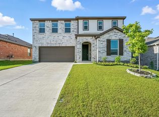 964 Burnett Dr, Aubrey, TX 76227