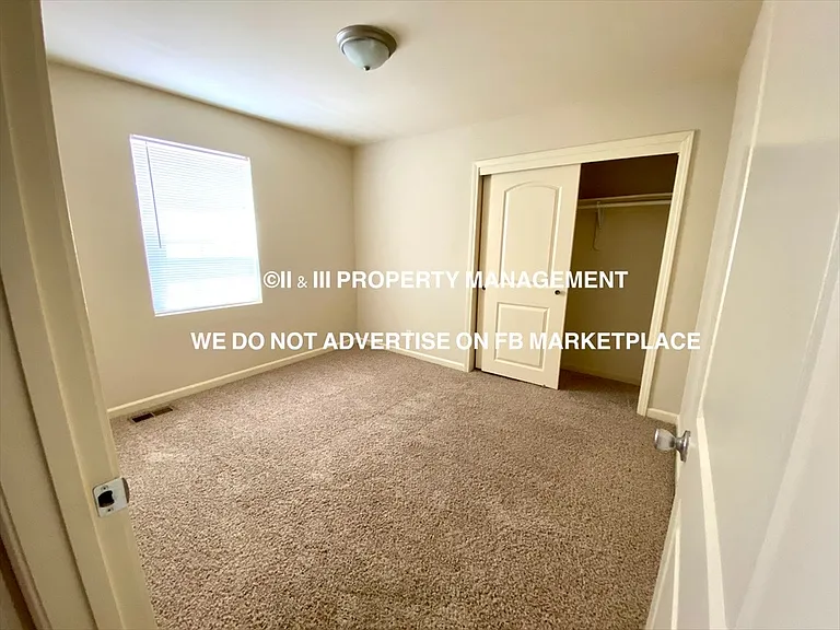512 W 86th St — Photo 15