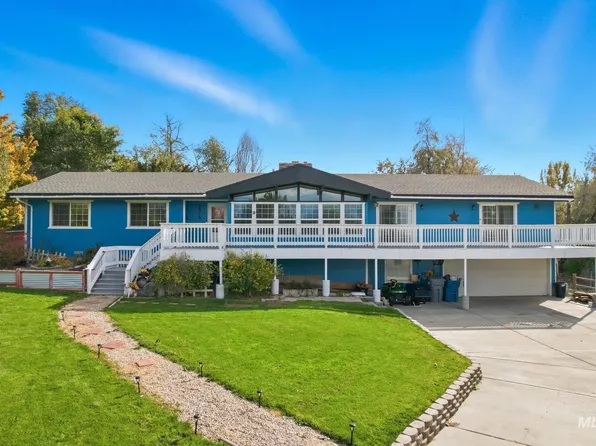 1515 Primrose Dr, Nampa, ID 83686