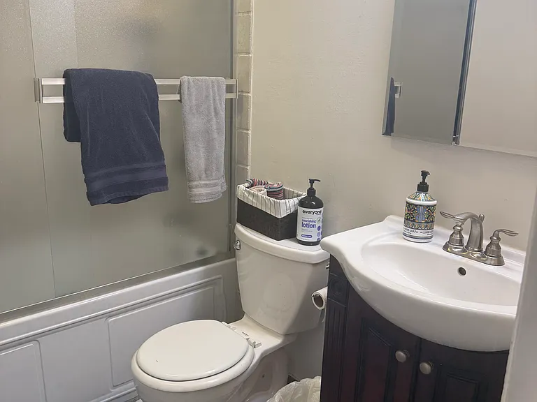 Private bath for renter