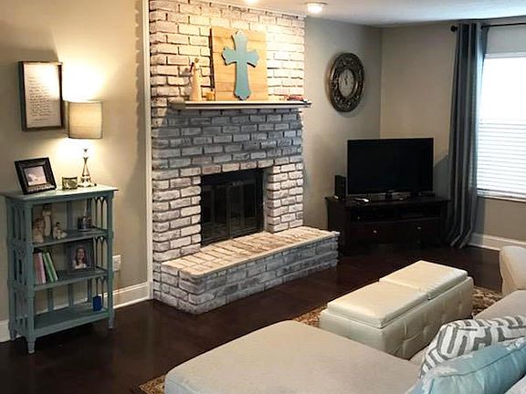 2nd image of 1812 Dunraven Dr
