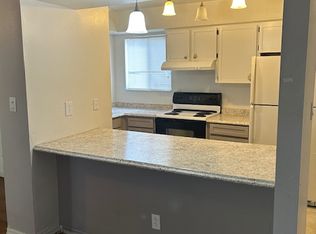 1113 Ohio Ave APT 101, Dunedin, FL 34698