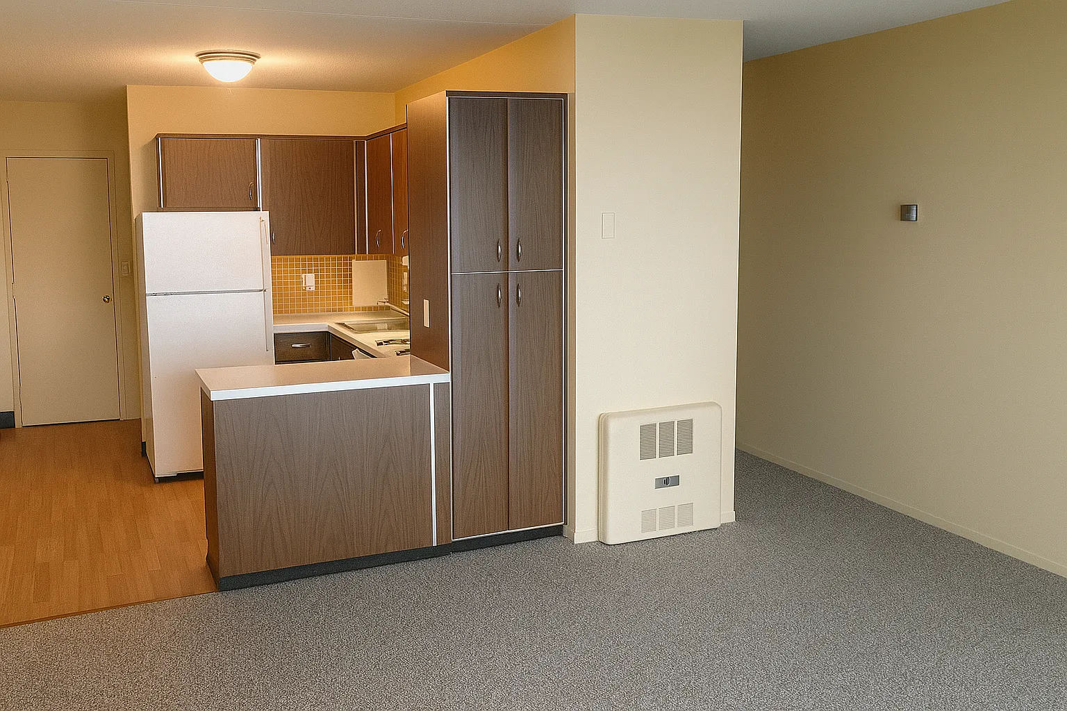 Studio, 385 sqft, $1,880 — Photo 3