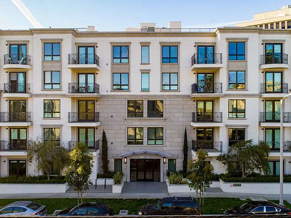 4th image of 11971 Montana Ave #615
