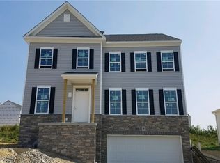118 Holy Cross Dr, Imperial, PA 15126