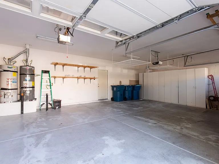 3078 Lenoir St — Photo 45