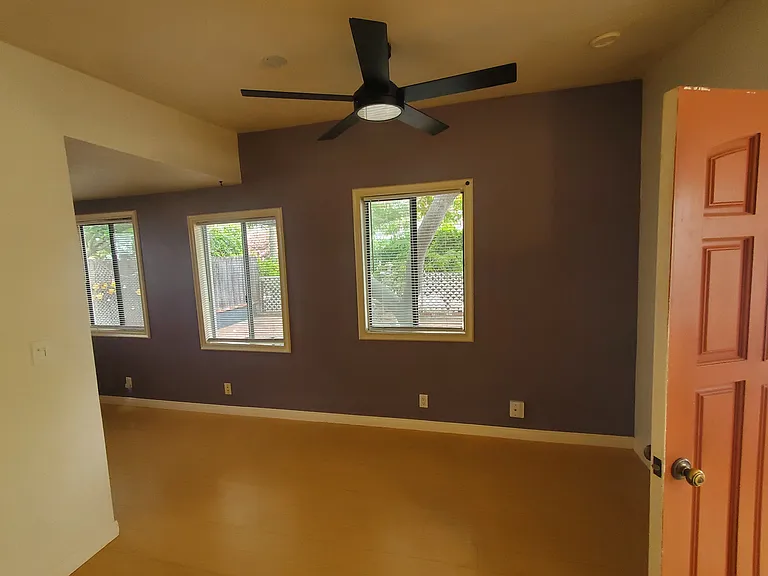 51 Sycamore Dr — Photo 3