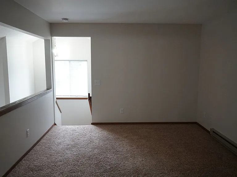 Orchard Village Apartments — Photo 105