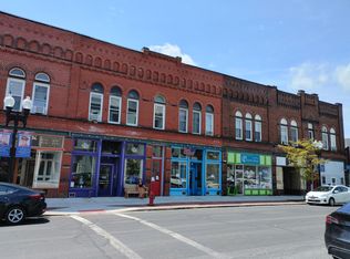 39 1/2 W Columbus St APT A, Nelsonville, OH 45764