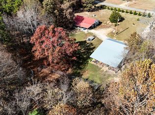 1286 David Patterson Rd, Lutts, TN 38471