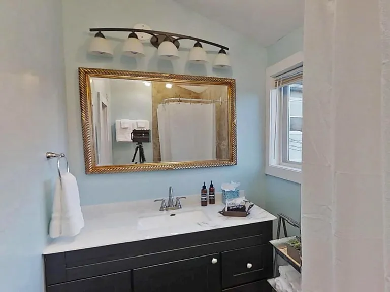2433 Blaisdell Ave — Photo 11