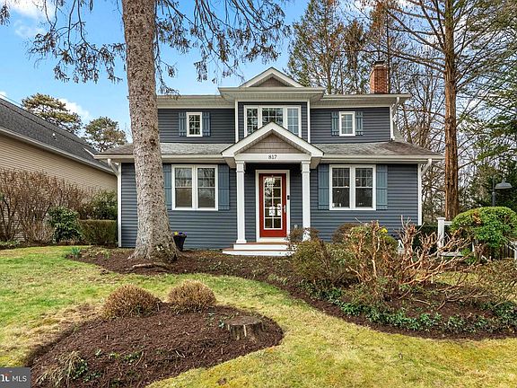 3rd image of 817 Dividing Rd