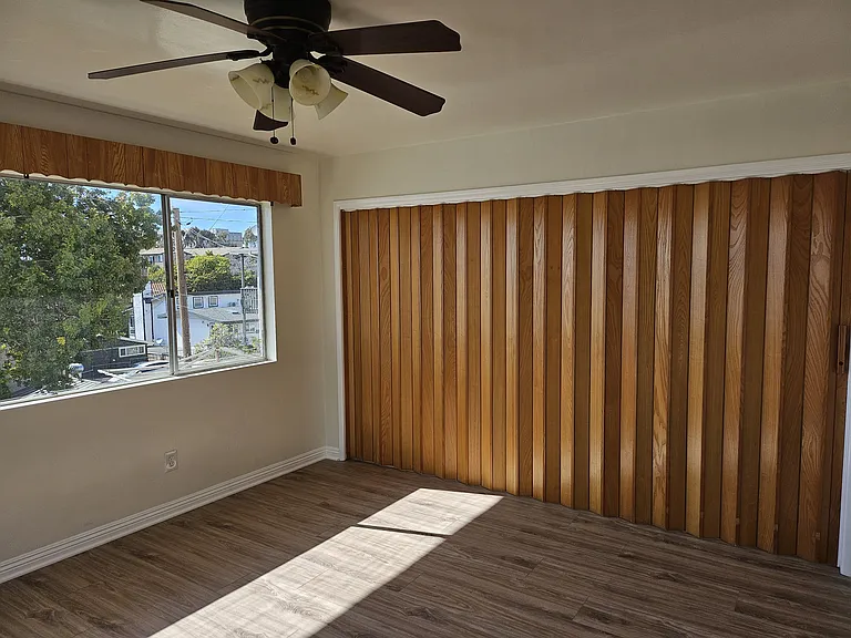 5820 Lauretta St — Photo 17