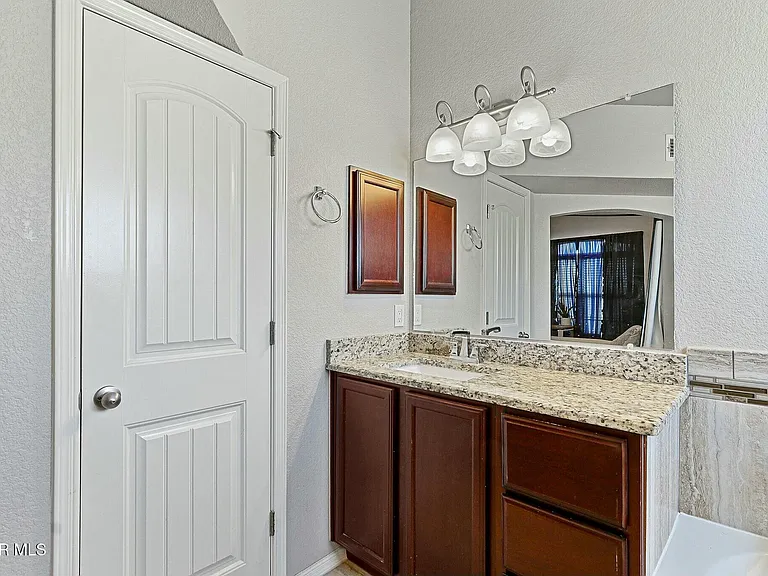 14451 Vincent Kalel Pl — Photo 33