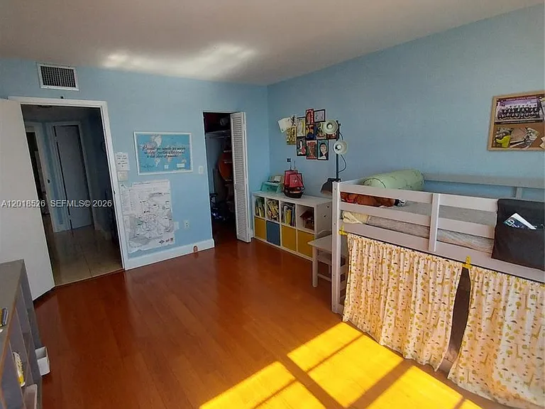 2333 Brickell Ave #602 — Photo 13
