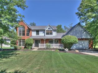 9791 Royal Valley Dr, North Royalton, OH 44133