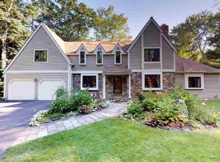 10 Patriots Rd, Stratham, NH 03885