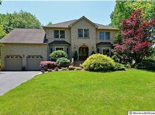 67 Sandpiper Dr, Manalapan, NJ 07726