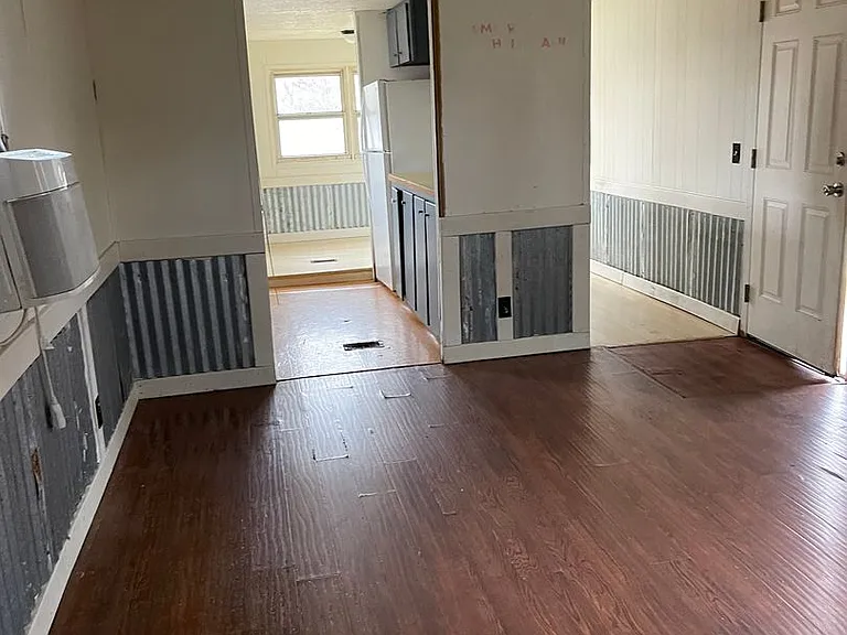 315 W Pine St — Photo 5