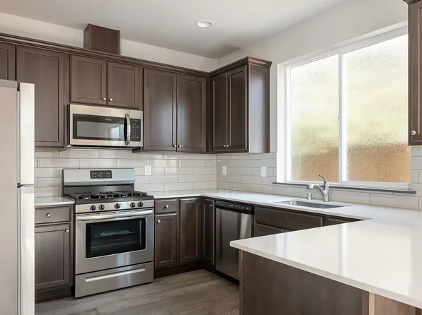 Puget Drive Townhomes, 1500-1510 S Puget Dr, Renton, WA 98055