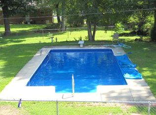 2713 Dee St, Burlington, NC 27215