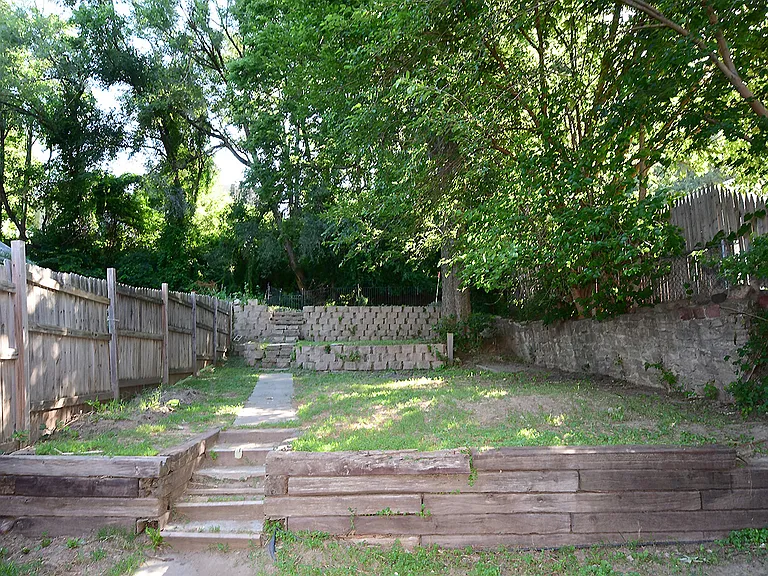 355 Lincoln Ave — Photo 29