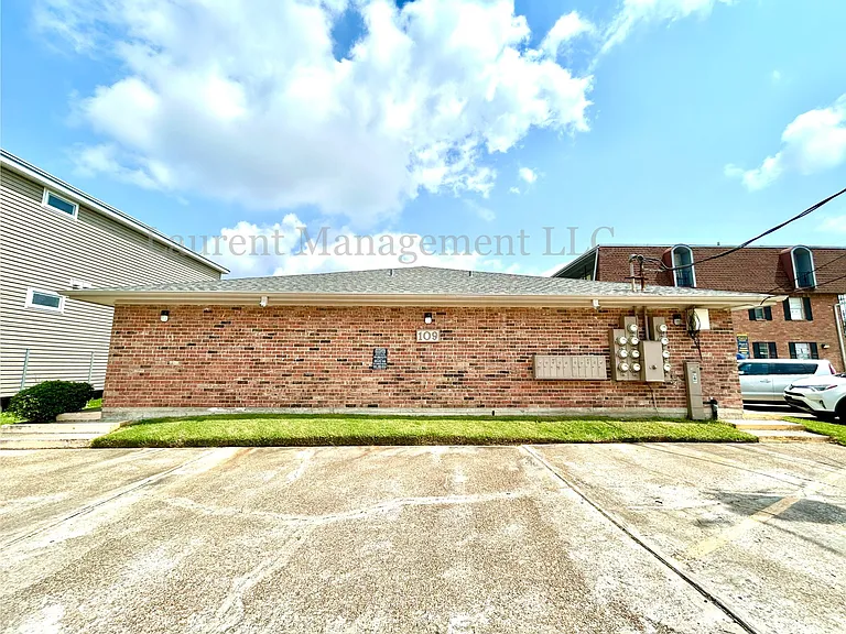 109 Rosebud St #9 — Photo 17