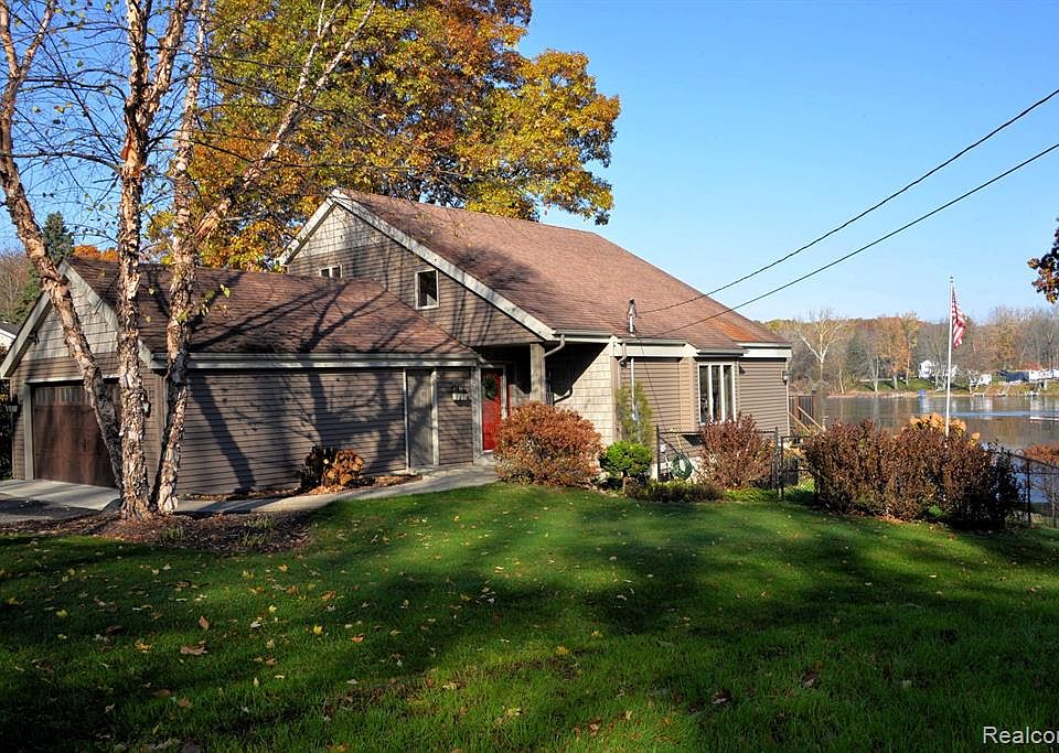 12920 Merlau Ave, Plainwell, MI 49080 MLS 20230080196 Zillow