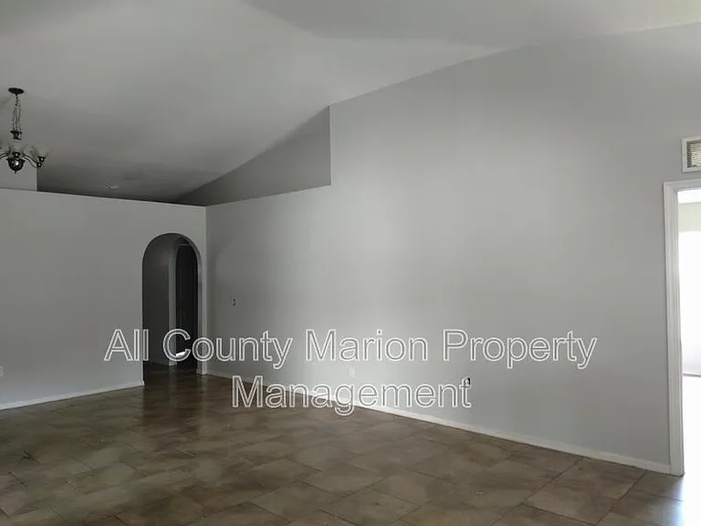 114 Juniper Way — Photo 8