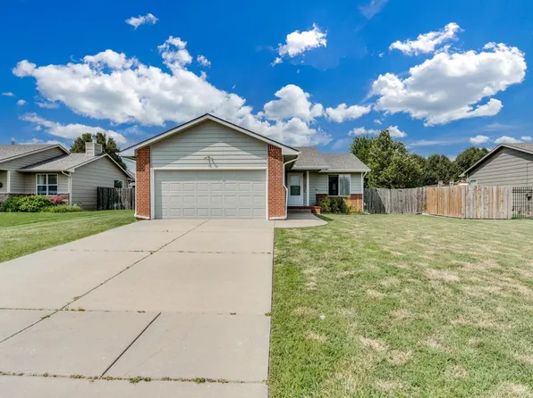 13806 W Lost Creek Cir, Wichita, KS 67235