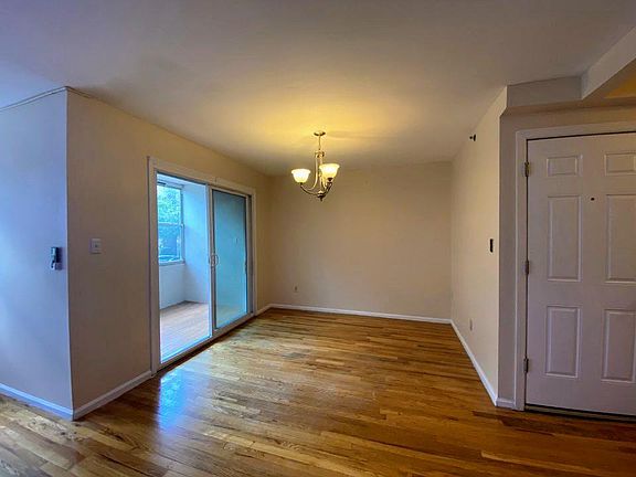 3rd image of 31-77 140th St Floor 2