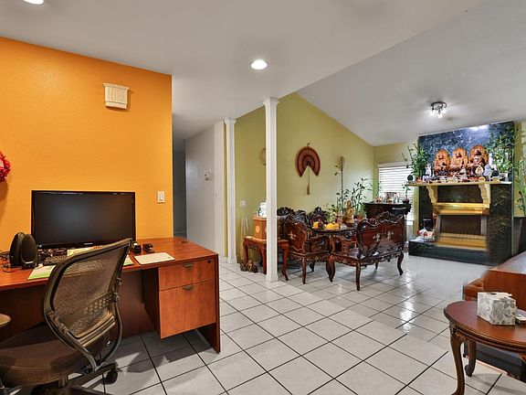5th image of 3249 Pumpherston Way