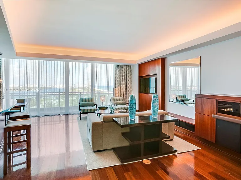 10295 Collins Ave #1613 — Photo 5